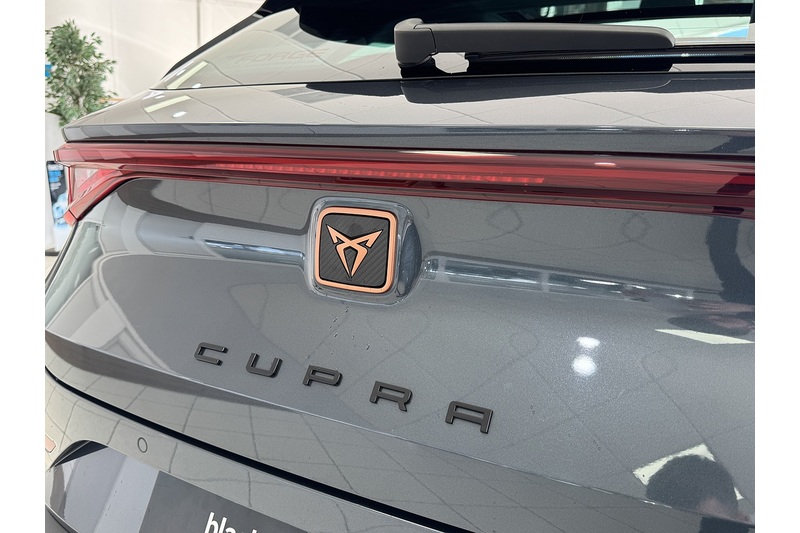 CUPRA 1.4 eHybrid 12.8kWh VZ2 Design Edition Estate 5dr Petrol Plug-in Hybrid DSG Euro 6 (s/s) (245 ps)