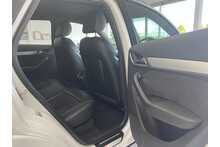 16/16 Audi Q3 TDI S line Plus 2.0 TDI S-Tronic Quattro
