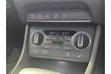 16/16 Audi Q3 TDI S line Plus 2.0 TDI S-Tronic Quattro