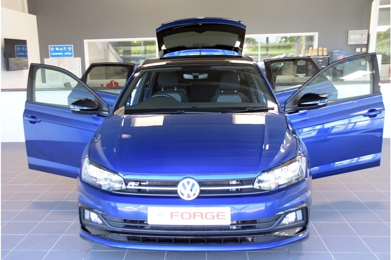 Volkswagen TSI R-Line Hatchback 1.0 Manual Petrol