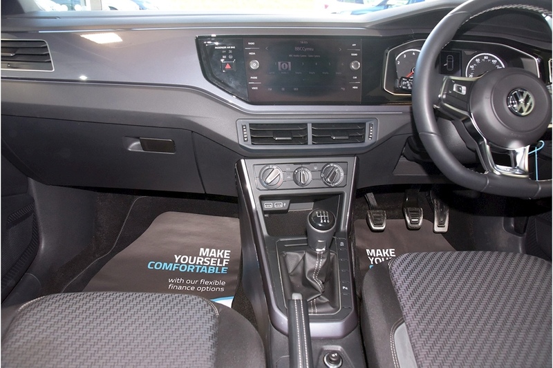 Volkswagen TSI R-Line Hatchback 1.0 Manual Petrol