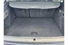 17/17 Audi Q3 TFSI CoD S line Edition Manual 150 PS