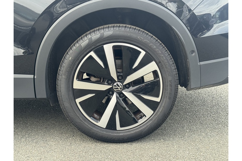 Volkswagen 1.5 eTSI MHEV Elegance SUV 5dr Petrol Hybrid DSG Euro 6 (s/s) (150 ps)