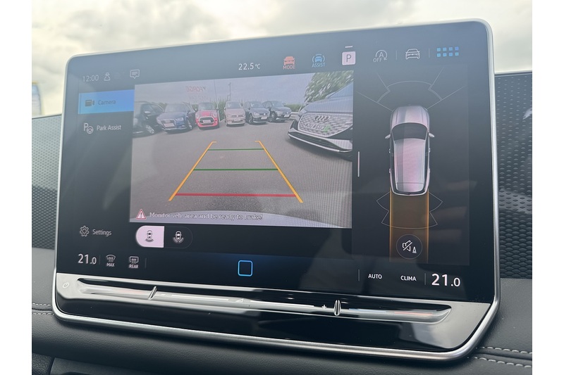 Volkswagen 1.5 eTSI MHEV Life Launch Edition SUV 5dr Petrol Hybrid DSG Euro 6 (s/s) (150 ps)