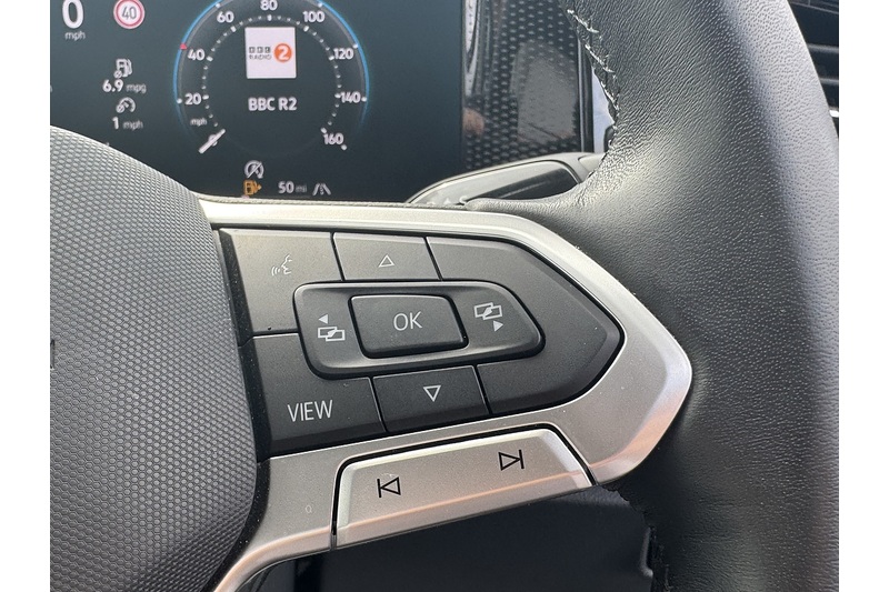 Volkswagen 1.5 eTSI MHEV Life Launch Edition SUV 5dr Petrol Hybrid DSG Euro 6 (s/s) (150 ps)