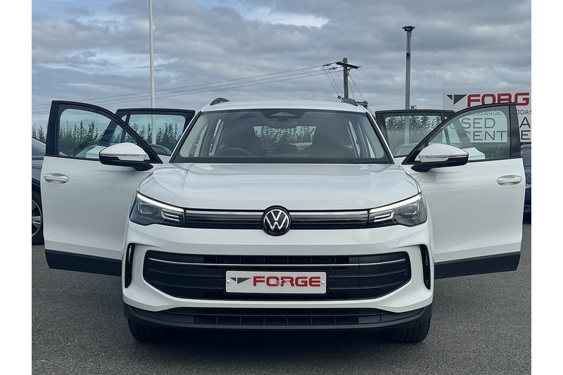 Volkswagen 1.5 eTSI MHEV Life Launch Edition SUV 5dr Petrol Hybrid DSG Euro 6 (s/s) (150 ps)