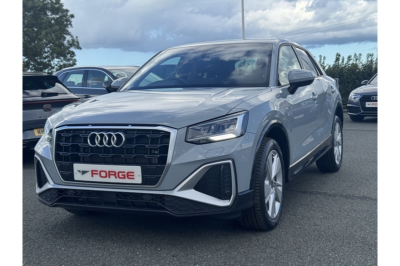 Audi 1.5 TFSI CoD 35 S line SUV 5dr Petrol S Tronic Euro 6 (s/s) (150 ps)