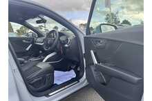 24/73 Audi Q2 1.5 TFSI CoD 35 S line S Tronic 150 ps