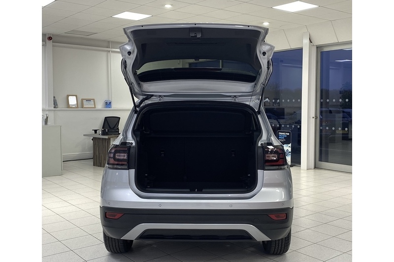 Volkswagen 1.0 TSI SEL SUV 5dr Petrol Manual Euro 6 (s/s) (110 ps)