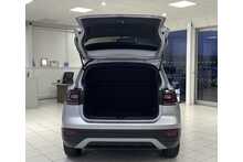 21/21 Volkswagen T-Cross TSI SEL 1.0 Manual 110 ps