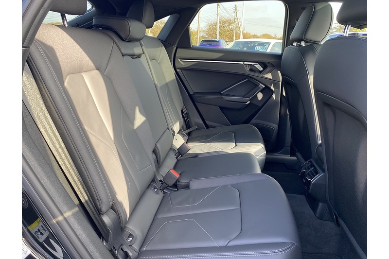 Audi 2.0 TFSI 40 Black Edition Sportback 5dr Petrol S Tronic quattro Euro 6 (s/s) (190 ps)