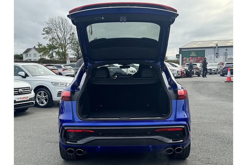 Audi Estate 3.0 Automatic Petrol 3.0 5dr Estate Automatic Petrol