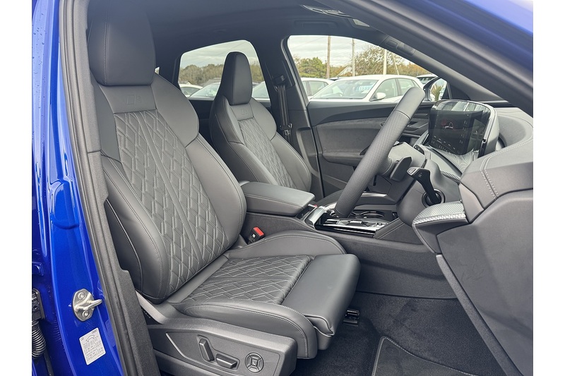 Audi Estate 3.0 Automatic Petrol 3.0 5dr Estate Automatic Petrol