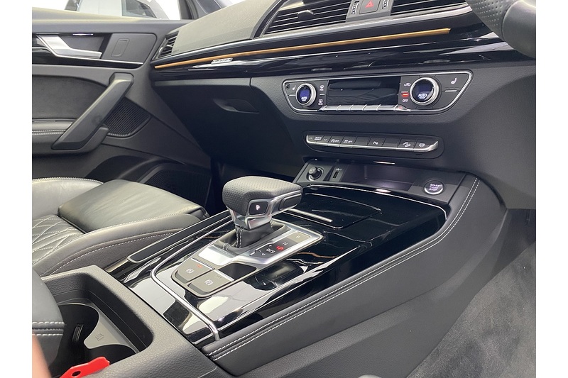Audi 2.0 TDI 40 Edition 1 SUV 5dr Diesel S Tronic quattro Euro 6 (s/s) (204 ps)