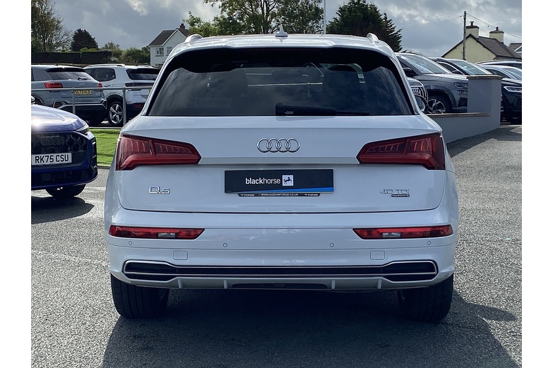 Audi 2.0 TDI 40 S line SUV 5dr Diesel S Tronic quattro Euro 6 (s/s) (190 ps)