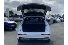 19/19 Audi Q5 TDI S line S Tronic quattro 190 ps