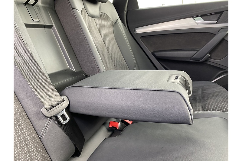 Audi 2.0 TDI 40 S line SUV 5dr Diesel S Tronic quattro Euro 6 (s/s) (190 ps)