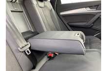 19/19 Audi Q5 TDI S line S Tronic quattro 190 ps