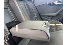 18/18 Audi A4 2.0 TDI Black Edition S Tronic 190 ps