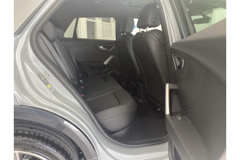 Audi 1.5 TFSI CoD 35 S line SUV 5dr Petrol S Tronic Euro 6 (s/s) (150 ps)