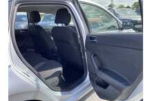 24/74 Volkswagen Polo TSI Match