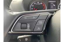 18/18 Audi Q2 TFSI Edition 1 S Tronic 150 ps
