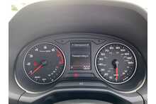 18/18 Audi Q2 TFSI Edition 1 S Tronic 150 ps