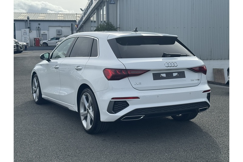 Audi 1.5 TFSI 35 S line Sportback 5dr Petrol S Tronic Euro 6 (s/s) (150 ps)