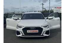 21/21 Audi A3 TFSI S line 1.5 Petrol S Tronic 150 ps