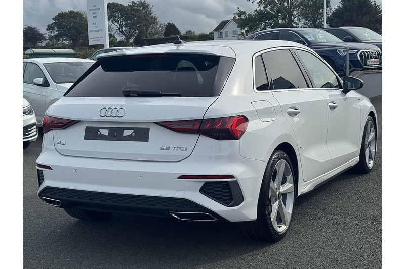 Audi 1.5 TFSI 35 S line Sportback 5dr Petrol S Tronic Euro 6 (s/s) (150 ps)