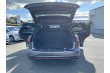 23/73 Volkswagen Touareg 3.0 TDI V6 Black Edition