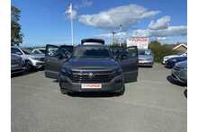 23/73 Volkswagen Touareg 3.0 TDI V6 Black Edition