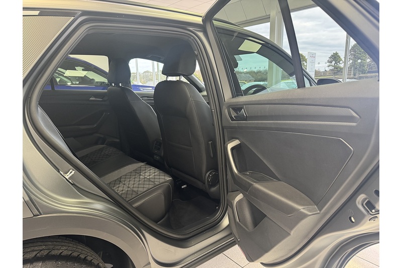 Volkswagen 1.5 TSI Black Edition SUV 5dr Petrol DSG Euro 6 (s/s) (150 ps)