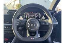 25/25 Audi A3 TFSIe 40 S line Petrol Plug-in Hybrid S Tronic 204 ps