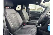 24/24 Volkswagen T-Roc TSI R-Line