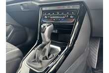 24/24 Volkswagen T-Roc TSI R-Line