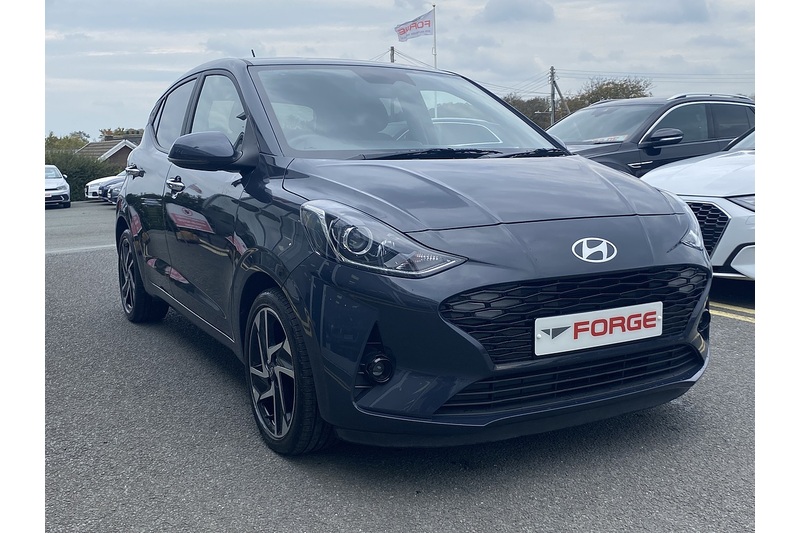 Hyundai Premium Hatchback 1.2 Manual Petrol