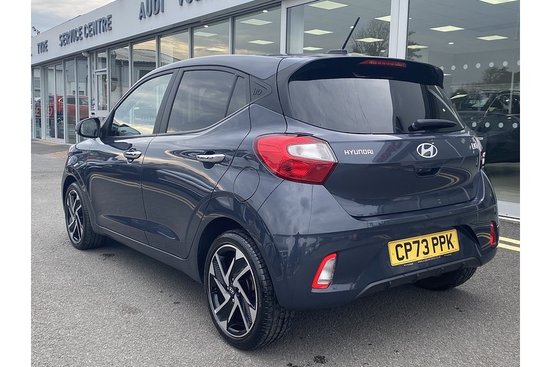 Hyundai Premium Hatchback 1.2 Manual Petrol
