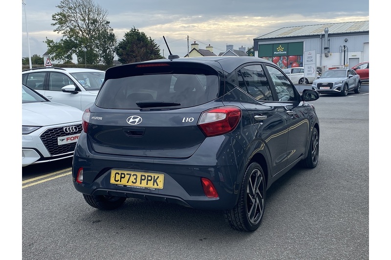 Hyundai Premium Hatchback 1.2 Manual Petrol