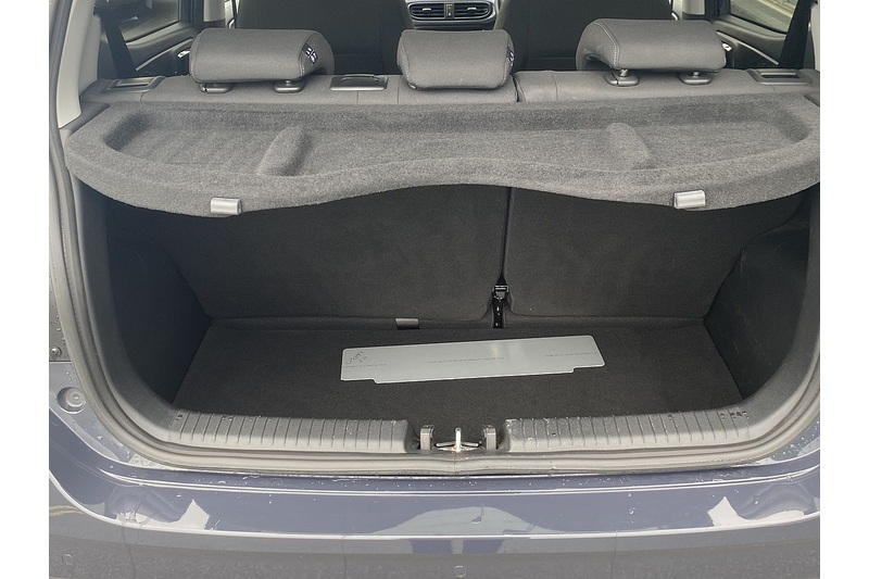 Hyundai Premium Hatchback 1.2 Manual Petrol