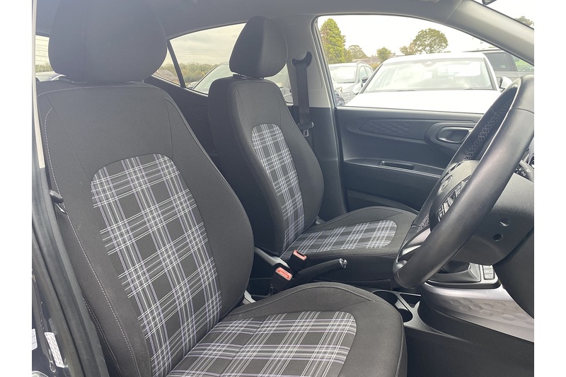 Hyundai Premium Hatchback 1.2 Manual Petrol