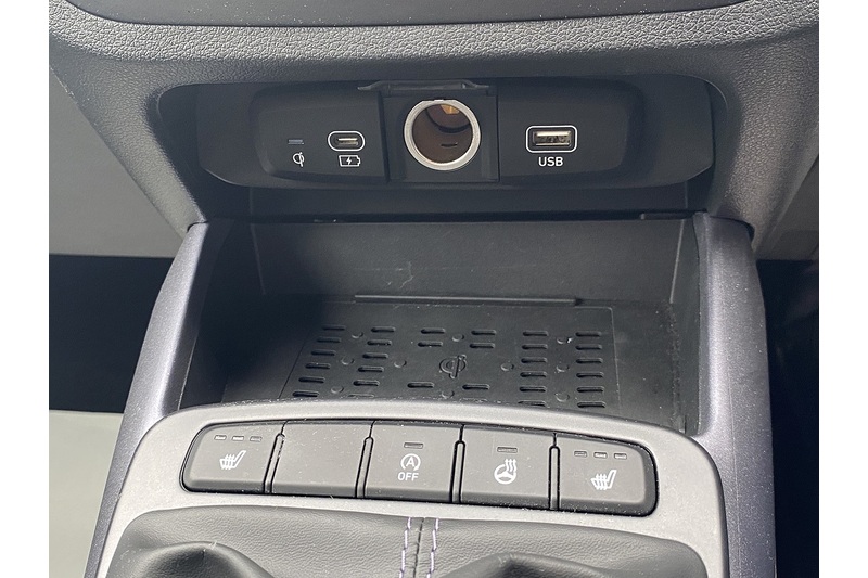Hyundai Premium Hatchback 1.2 Manual Petrol