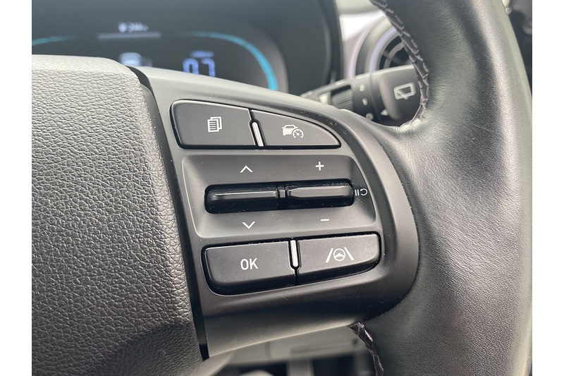 Hyundai Premium Hatchback 1.2 Manual Petrol