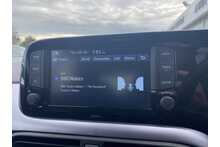 24/73 Hyundai i10 Premium Hatchback 1.2 Manual Petrol