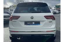 17/67 Volkswagen Tiguan R-Line 2.0 TDI 4Motion DSG