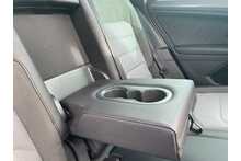 17/67 Volkswagen Tiguan R-Line 2.0 TDI 4Motion DSG