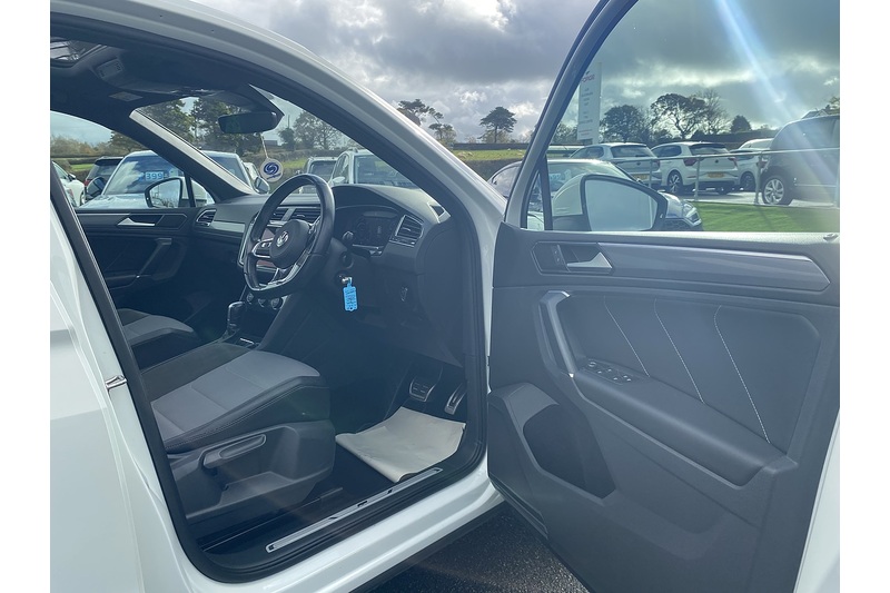 Volkswagen 2.0 TDI R-Line SUV 5dr Diesel DSG 4Motion Euro 6 (s/s) (150 ps)