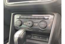 17/67 Volkswagen Tiguan R-Line 2.0 TDI 4Motion DSG