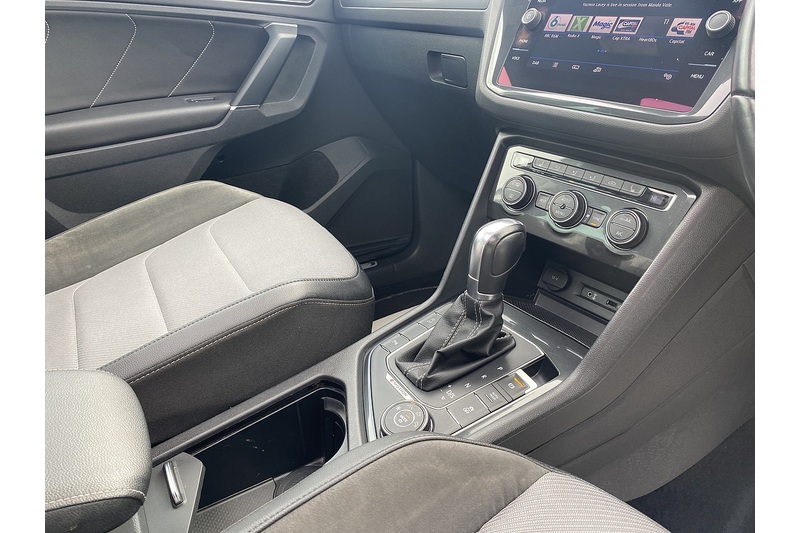 Volkswagen 2.0 TDI R-Line SUV 5dr Diesel DSG 4Motion Euro 6 (s/s) (150 ps)