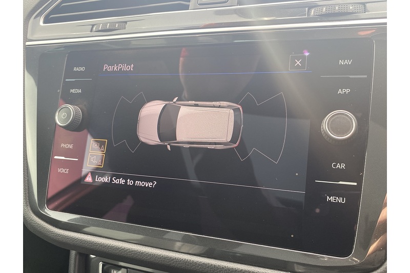 Volkswagen 2.0 TDI R-Line SUV 5dr Diesel DSG 4Motion Euro 6 (s/s) (150 ps)